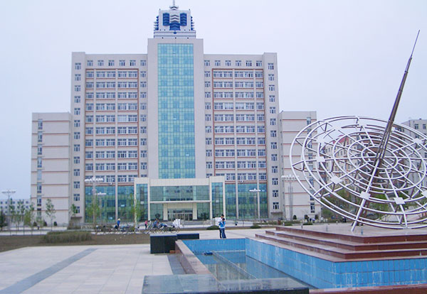 牡丹江师范学院幕墙